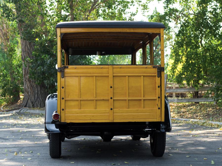 Ford V8 DeLuxe Station Wagon 1933 года  (фото 43 из 47)